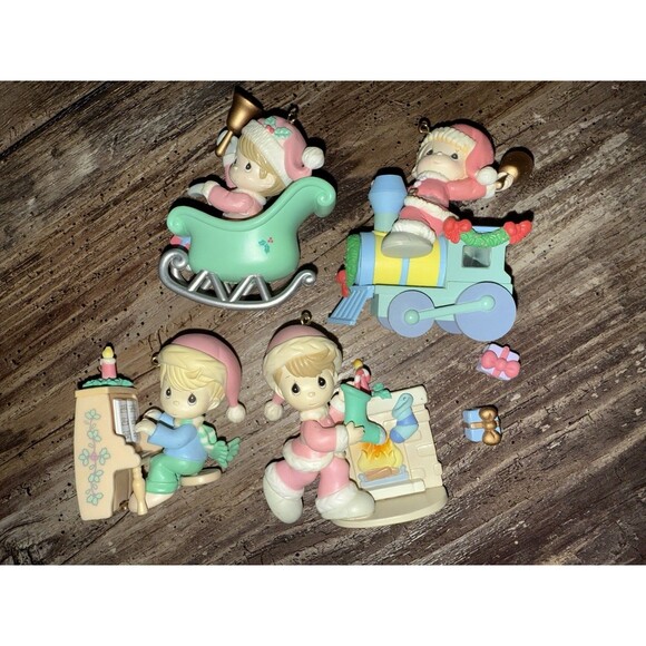 VTG. Precious Moments Christmas Ornament Decor Snow globe 80’-06 Rare Collection - Picture 7 of 16